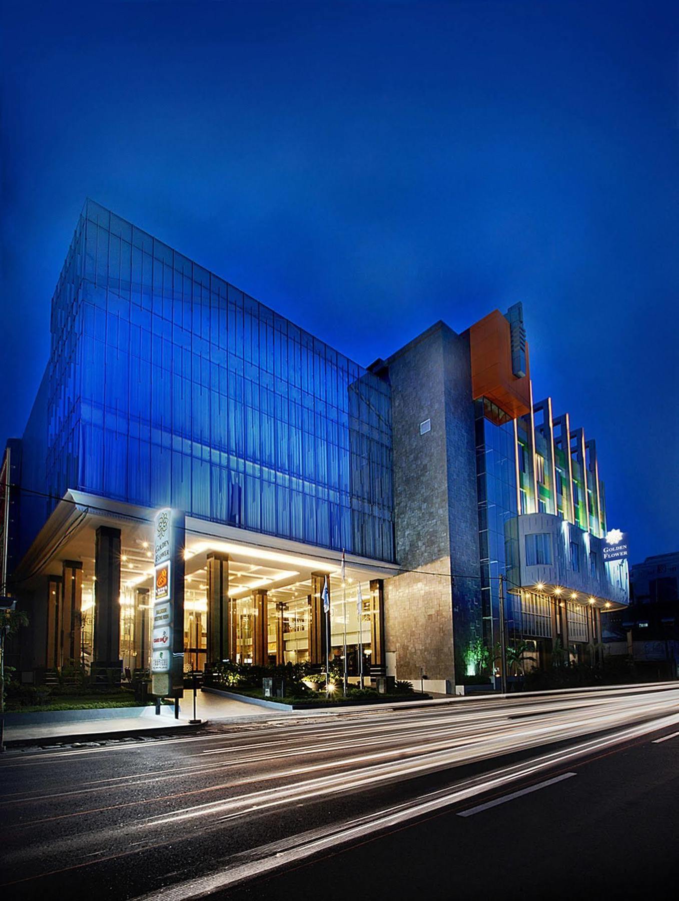 Golden Flower By Kagum Hotels Bandung Exterior foto